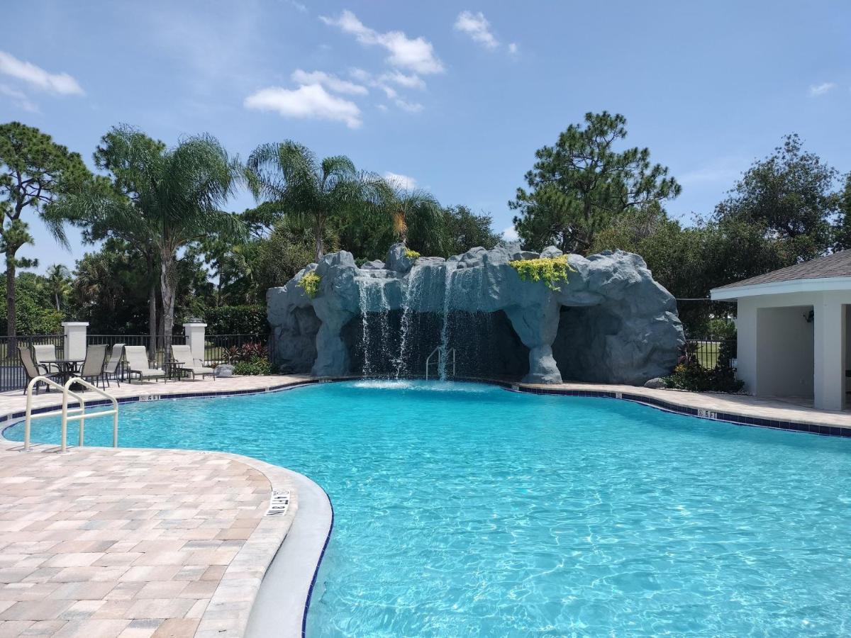 Holiday Inn Port St. Lucie By Ihg Εξωτερικό φωτογραφία
